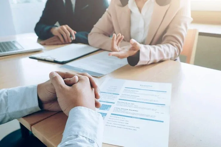 Tips dan Contoh Follow Up Wawancara Kerja secara Profesional cover