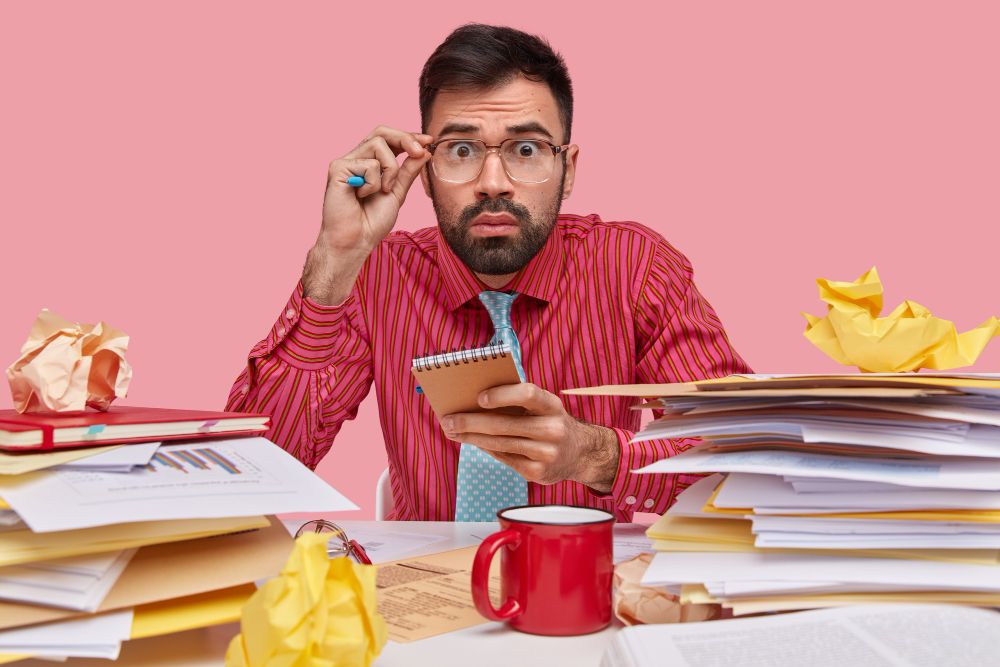 Dampak Terlalu Sibuk Bekerja dan Cara Mengatasinya cover