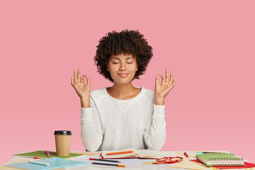 5 Tips Agar Tercapainya Work-Life Balance Selama WFH cover