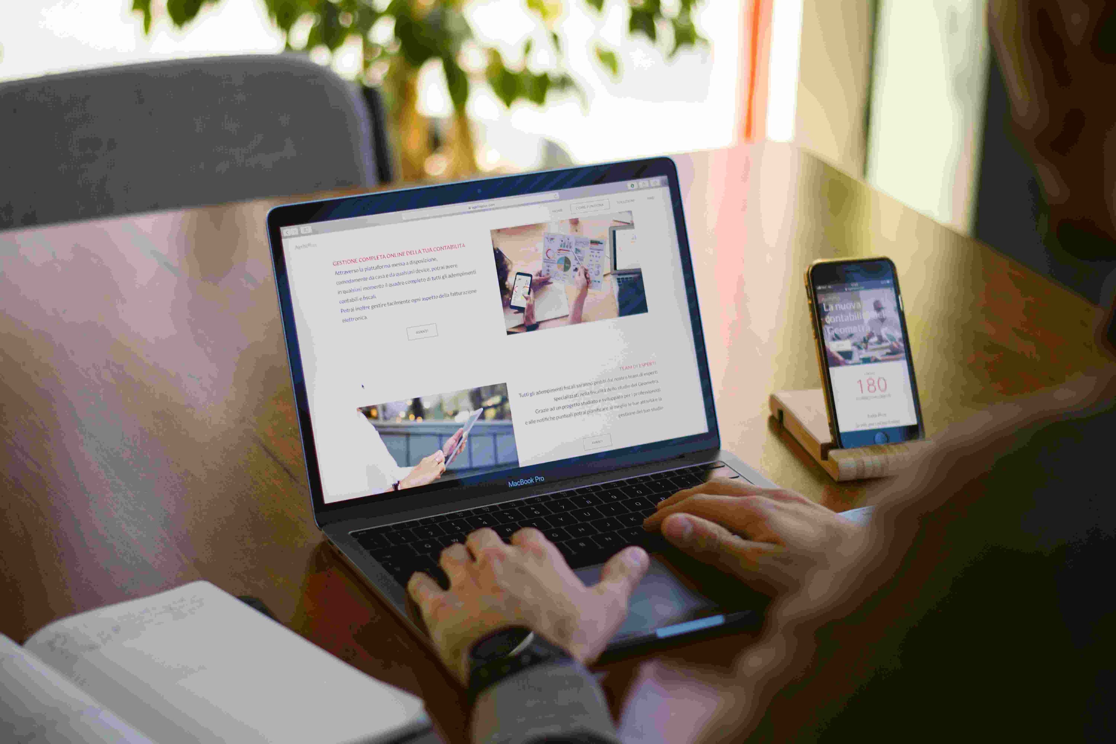 Ekonomi Digital: Pengertian, Karakteristik, dan Manfaatnya cover