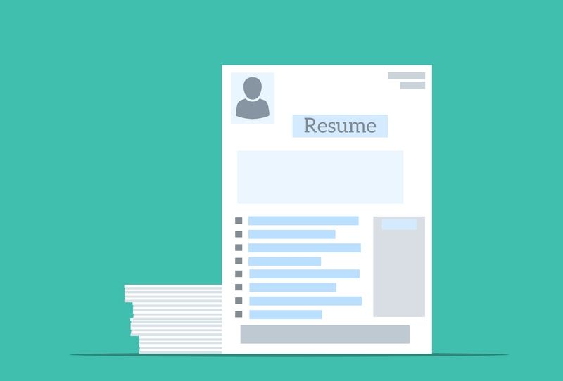 Informasi yang Wajib Ada dalam CV Menarik Fresh Graduate cover