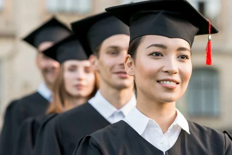 10 Rekomendasi Pekerjaan untuk Lulusan SMA cover