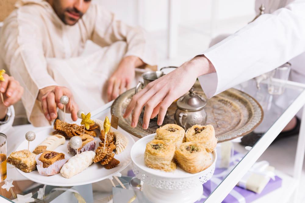 5 Kegiatan Seru Ngabuburit Ramadhan yang Bisa Kamu Lakukan Sebelum Berbuka cover