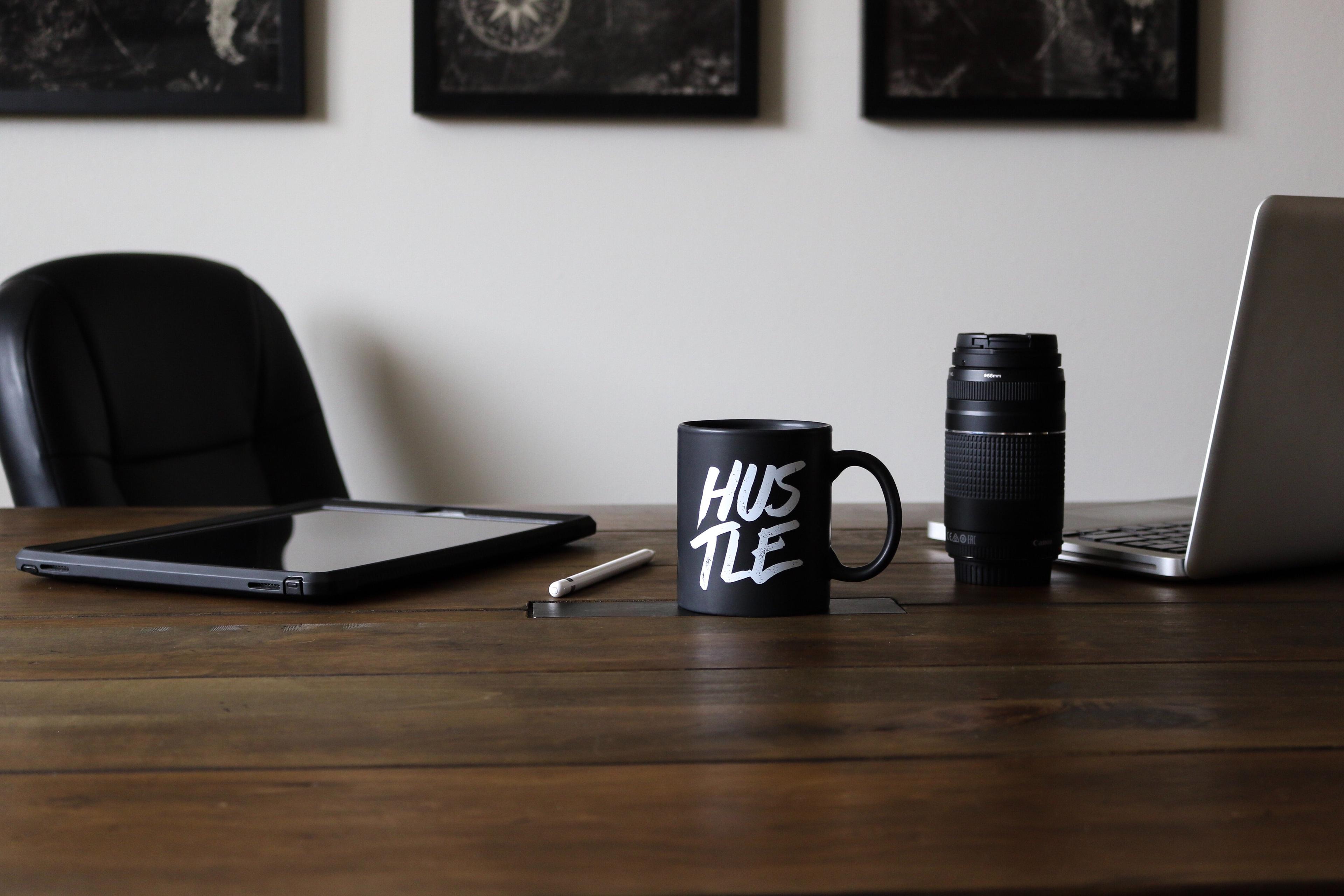 Side Hustle: Pengertian, Contoh, dan Cara Mencari Idenya cover