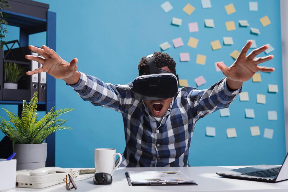 VR Developer: Pengertian Hingga Skill yang Harus Dimiliki cover